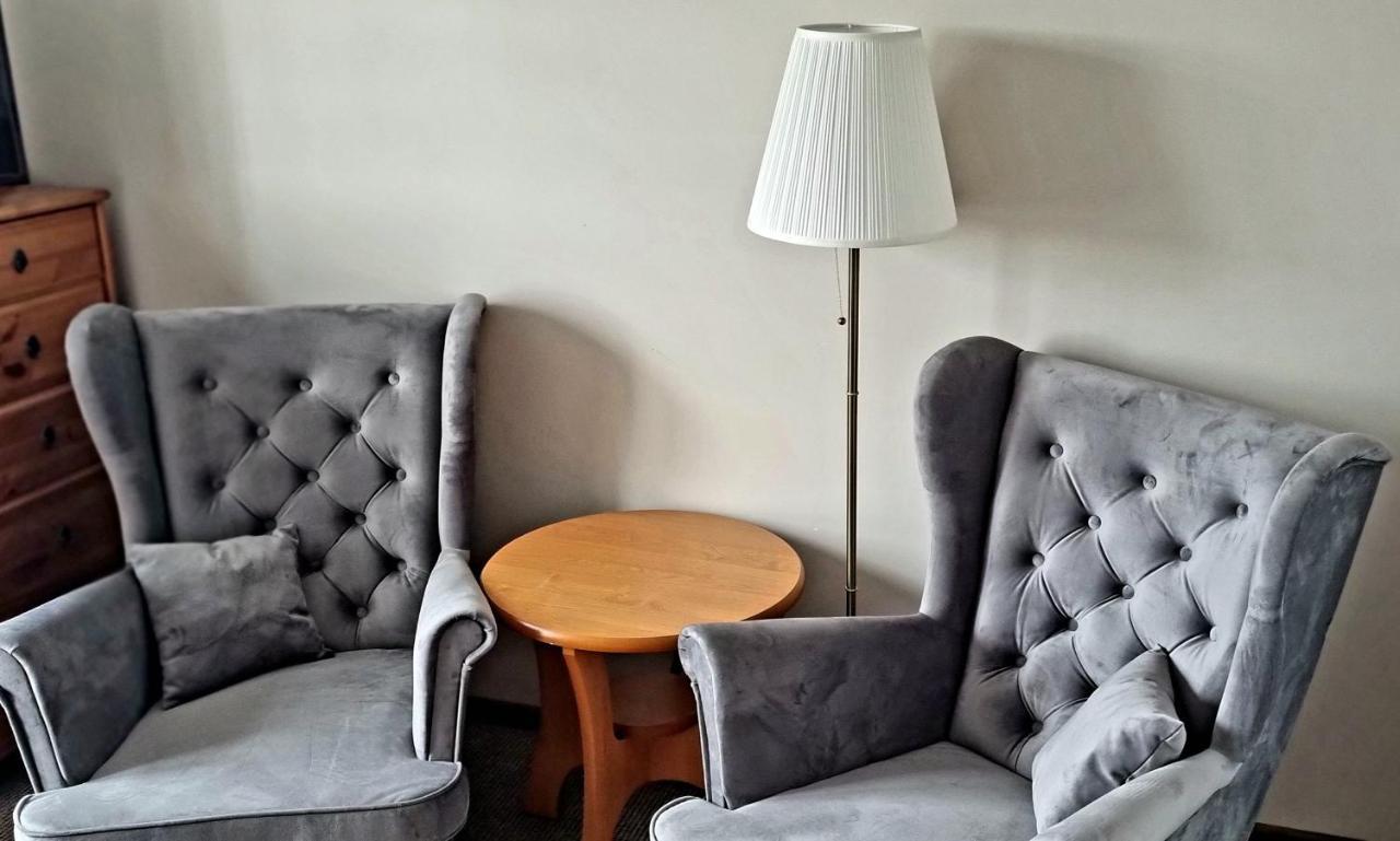 Gosciniec Skolimowka Restauracja I Pokoje Ze Sniadaniem Na Kaszubach Chmielno Exterior foto